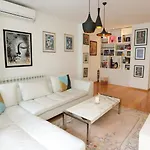Lägenhet Serenity Flat *